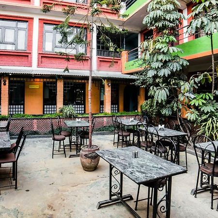 Hotel Kuti - Catmandu Exterior foto